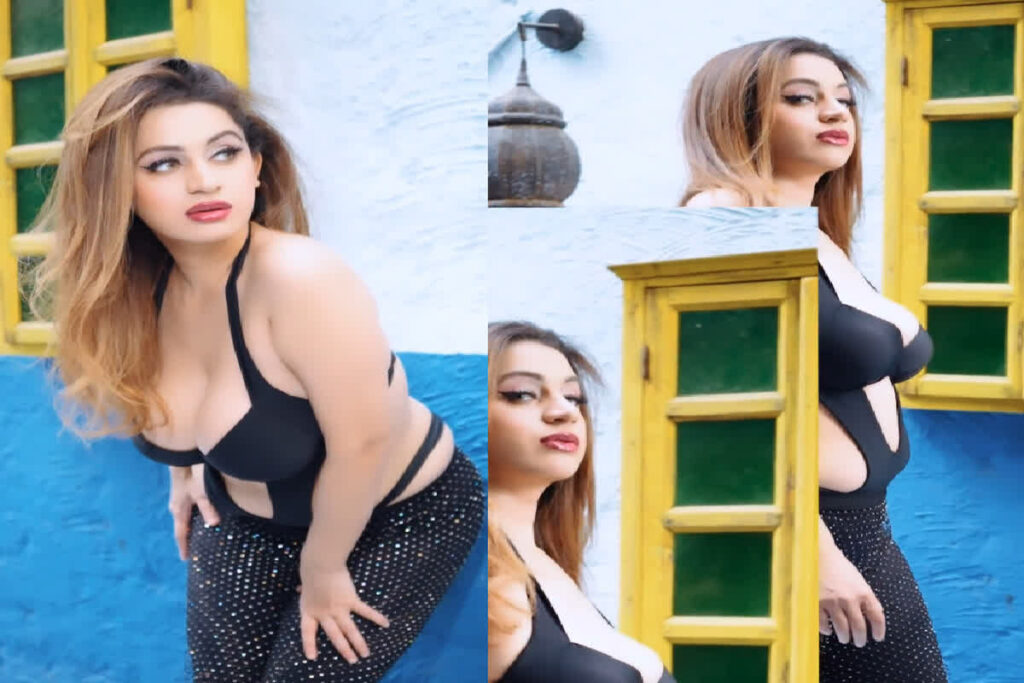 Kenisha Awasthi New Sexy Videos