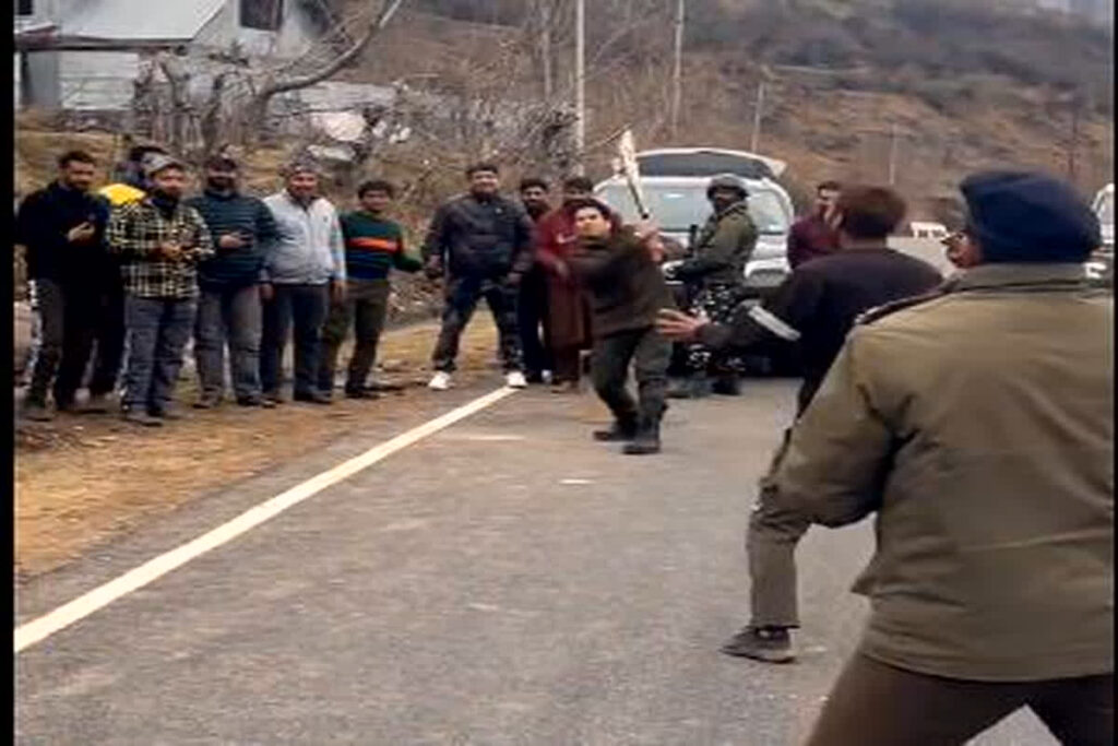 Sachin Tendulkar In Kashmir
