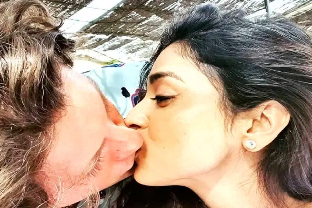 Shriya Saran Liplock With Husband