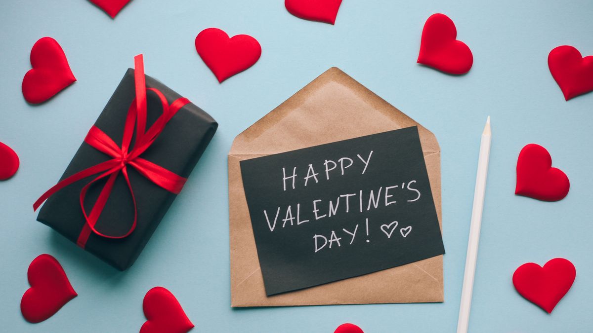 Valentine’s Day Idea For Single: अगर आप भी वैलेंटाइन डे पर सिंगल हैं तो, ऐसे मनाए आज का दिन