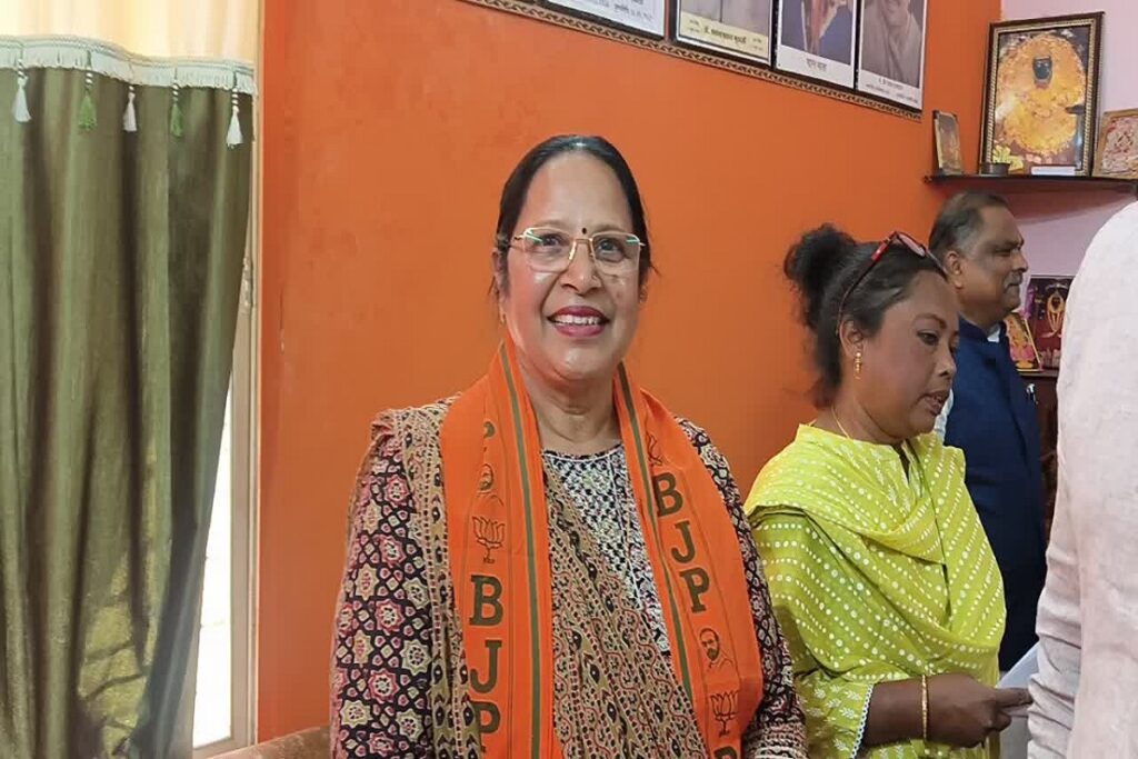 Congress Women leader joins BJP in CG