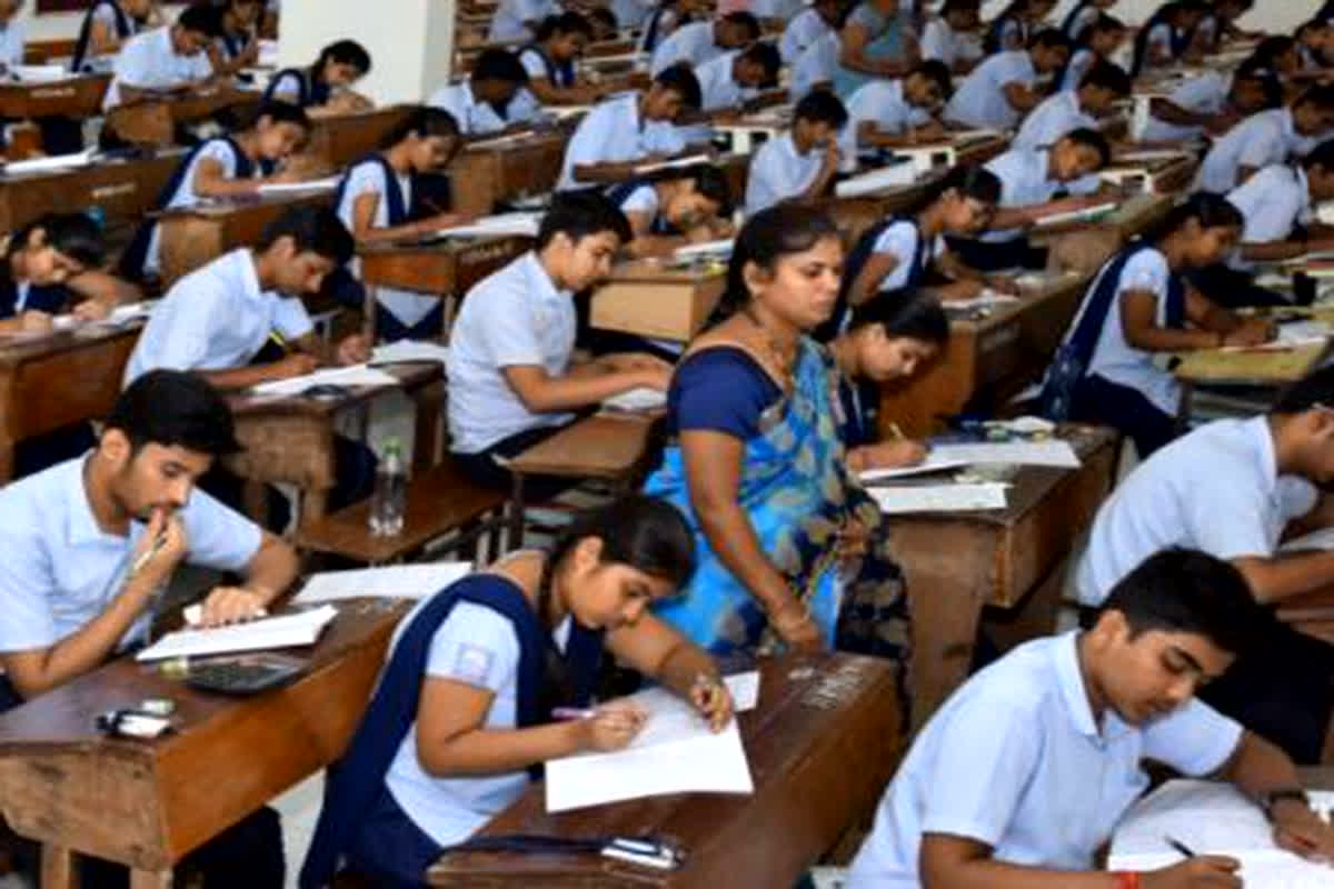 CBSE Supplementary Exam 2024: इस दिन से होगी 10वीं और 12वीं की पूरक परीक्षा, पुनर्मूल्यांकन की तिथि भी जारी, देखें यहां