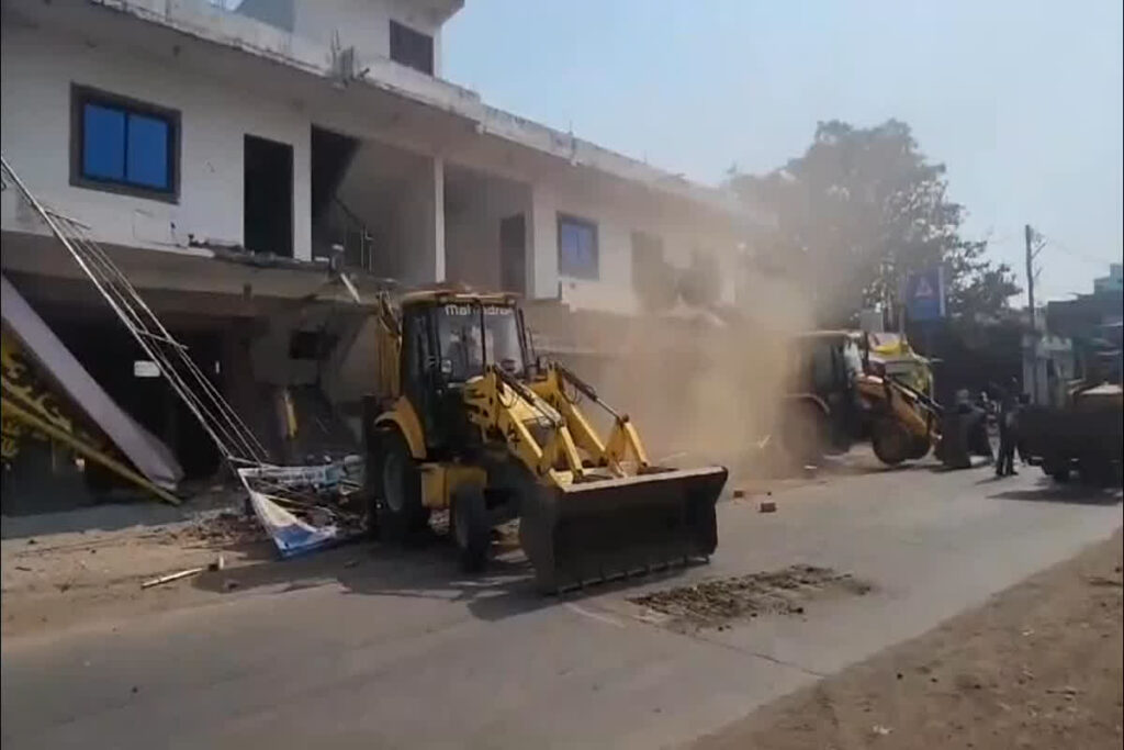 Bulldozer Action In Sagar