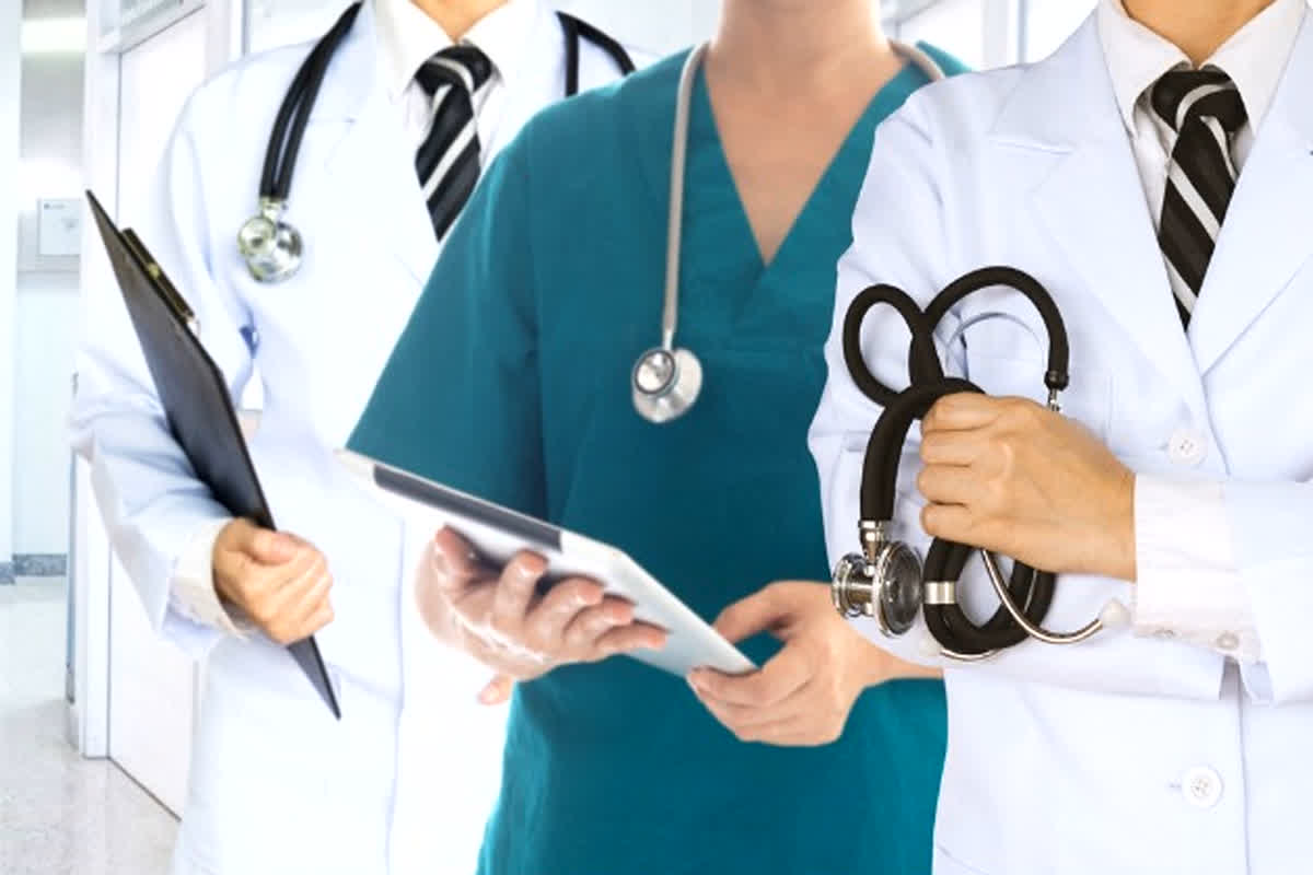 BAMS and BHMS Admission: बिना परीक्षा के मिलेगा बीएएमएस और बीएचएमएस में प्रवेश, बेहद नजदीक है आखिरी तारीख, फटाफट कर लें आवेदन