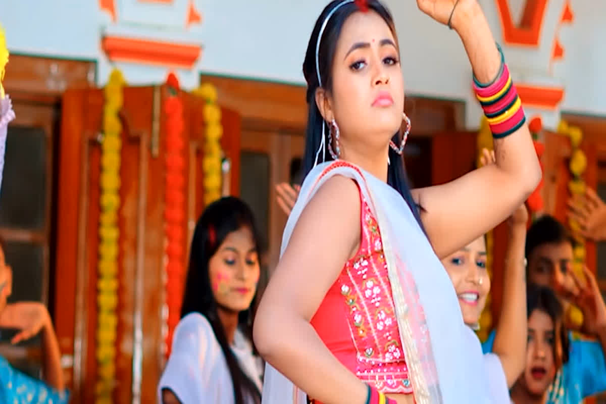 Nikita Bhardwaj Upset to Husband: भोजपुरी एक्ट्रेस निकिता भारद्वाज अपने पति को लेकर हुई परेशान, किया ऐसा काम कि देने लगी उलाहना