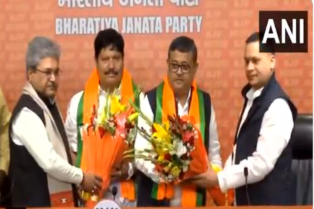 Arjun Singh-Dibyendu Adhikari join BJP