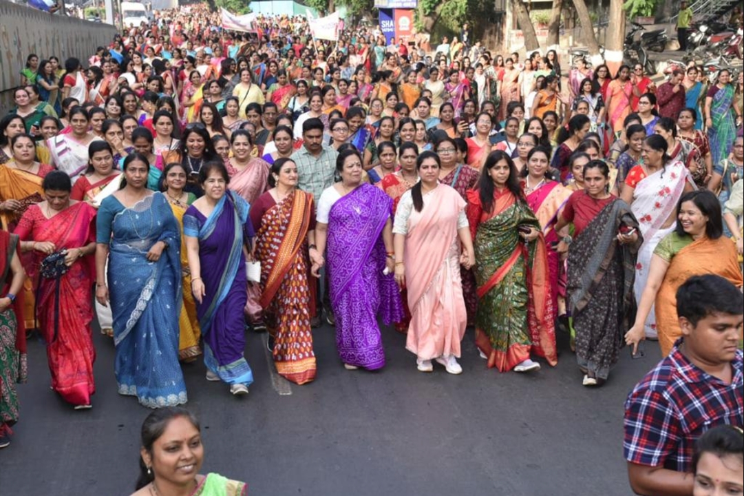International Women’s Day 2024 : अंतर्राष्ट्रीय महिला दिवस पर बनेगा वर्ल्ड रिकॉर्ड, 25000 महिलाएं साड़ी में करेंगी वॉकथॉन