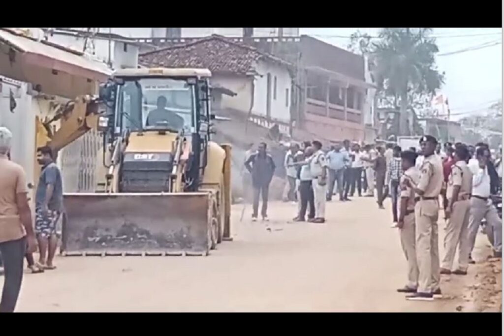 Bulldozer action in patthalgaon