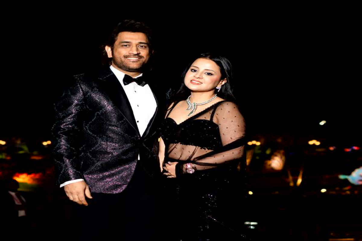 Anant Radhika Pre Wedding: अनंत राधिका के प्री वेडिंग सेरेमनी में दिखा इन क्रिकेटर्स की पत्नियों का हसीन अंदाज, यहां देखें खूबसूरत तस्वीरें