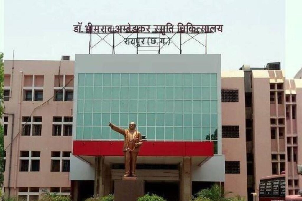 dead bodies in Raipur's Ambedkar Hospital :