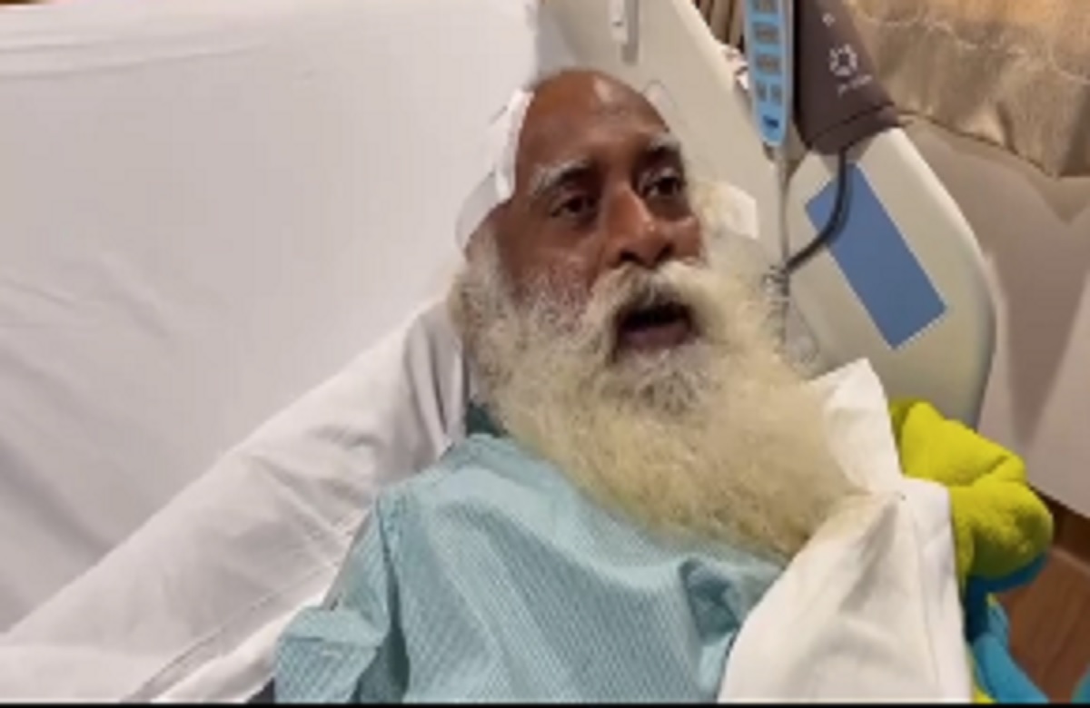 Sadhguru Jaggi Vasudev Health: अचानक अस्पताल में भर्ती हुए ईशा फाउंडेशन के संस्थापक सद्गुरु जग्गी वासुदेव, जानें क्या हुआ