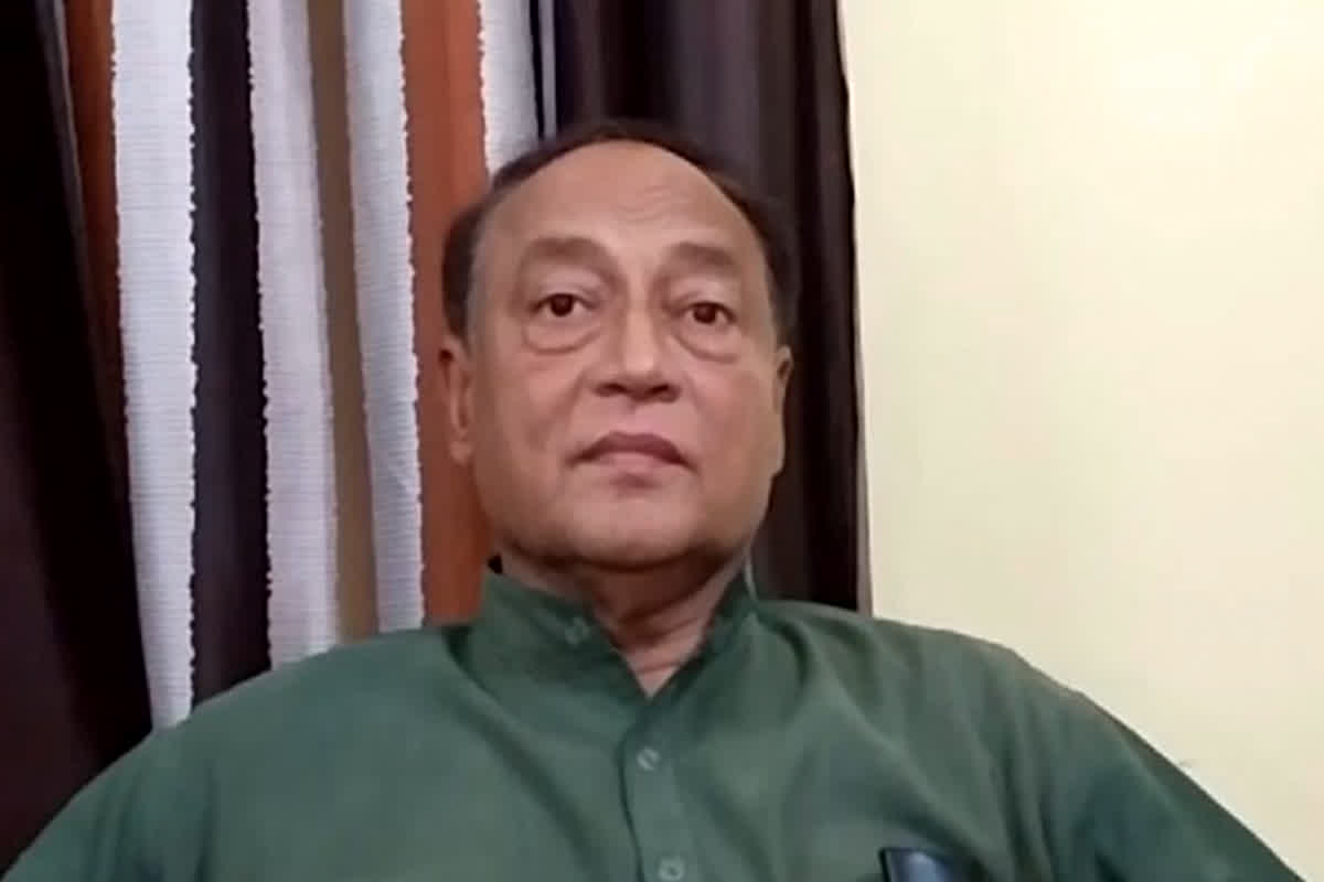 ‘अब अनशन नमक पानी से नहीं, ‘Beer’ से तोड़ेंगे’, कांग्रेस के पूर्व विधायक ने अरविंद केजरीवाल पर कसा तंज