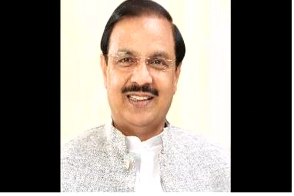 Mahesh Sharma Join BJP