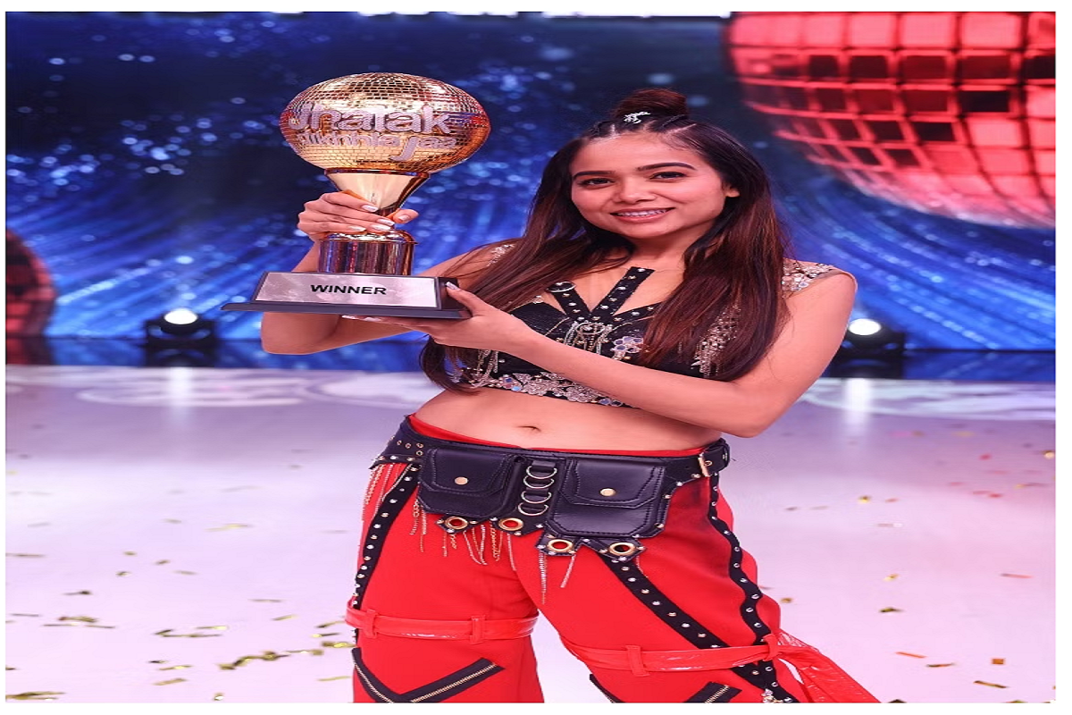 Jhalak Dikhhla Jaa 11 winner : ‘झलक दिखला जा’ 11 की विनर बनते ही खुली मनीषा रानी की किस्तम, ट्रॉफी और 30 लाख रुपए के साथ इनाम में मिली ये चीजें