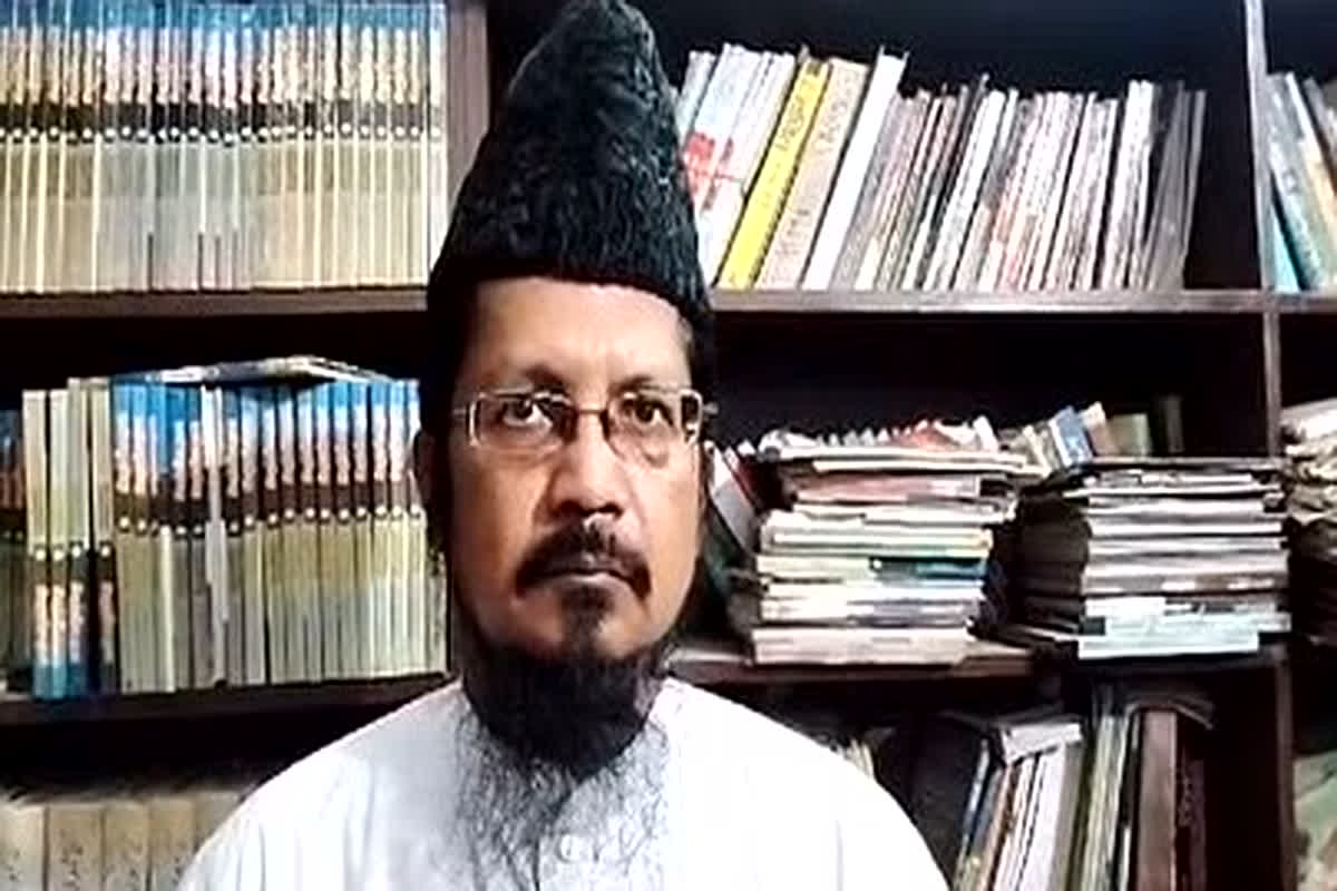 Maulana Shahabuddin Razvi Bareilvi: कौन हैं मौलाना मुफ्ती शहाबुद्दीन? जिसके बयान पर मची सियासत में खलबली, बंद होंगे 13000 मदरसा!