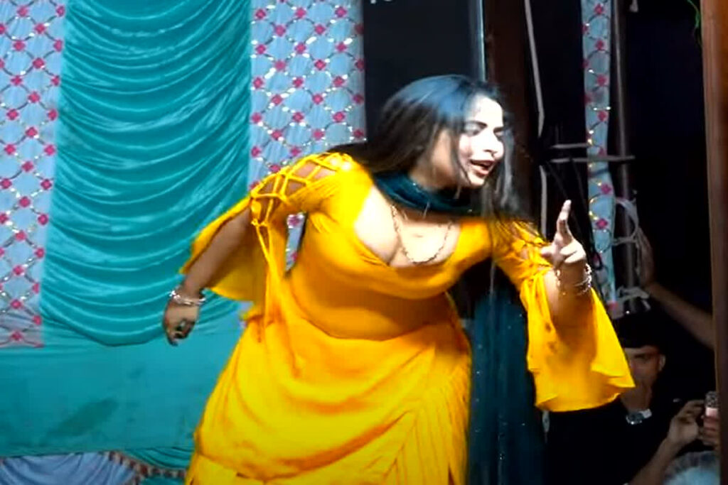 Muskan Baby Dance Video