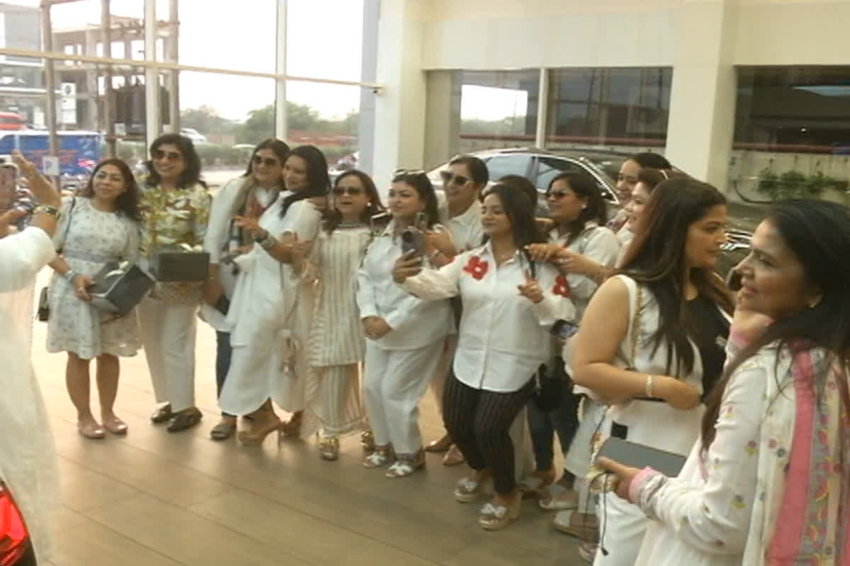 NH Goel Finishing Holi: पोस्ट होली सेलिब्रेशन में जमकर झूमी फियरलेस और फ्लॉलेस सोशल कम्युनिटी की महिलाएं, लाइव म्यूजिक और गेम्स का भी लिया आनंद