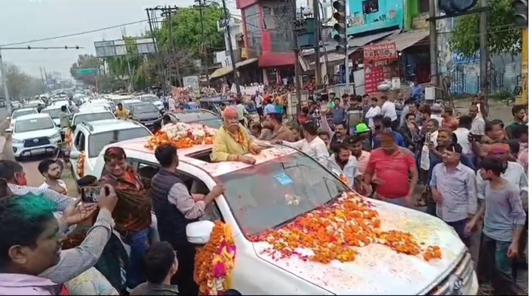 मुरादाबाद में सपा के सांसद ST हसन और भाजपा के कुंवर सर्वेश सिंह के बीच मुकाबला, बिजनौर से दीपक सैनी सपा उम्मीदवार…देखें लिस्ट मुरादाबाद में सपा के सांसद ST हसन और भाजपा के कुंवर सर्वेश सिंह के बीच मुकाबला, बिजनौर से दीपक सैनी सपा उम्मीदवार…देखें लिस्ट