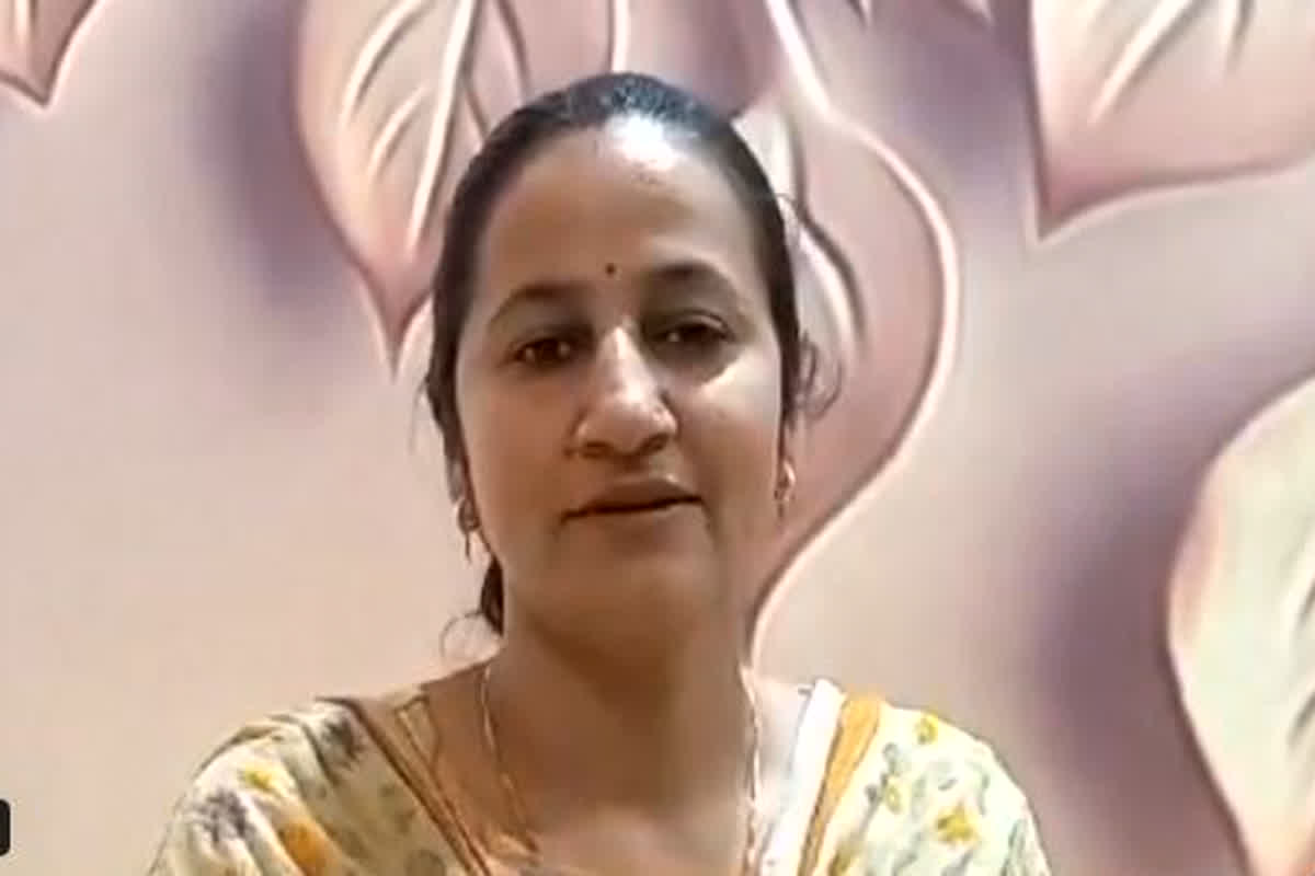 Online Shopping Fraud: ‘ऑर्डर किया 30000 का इलेक्ट्रिक सामान, घर आया 100 रुपए का नेपकिन’ डिप्टी कलेक्टर मैडम को ऑनलाइन शॉपिंग करना पड़ गया भारी