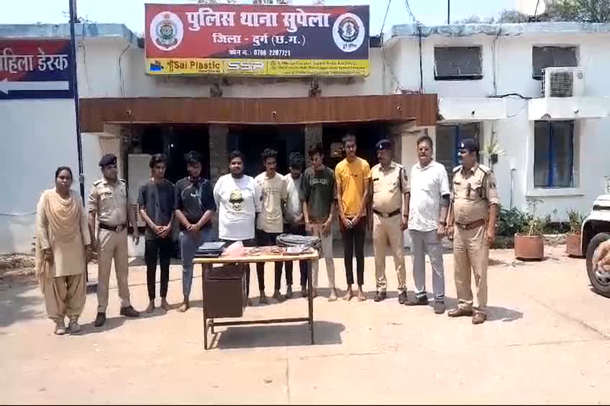 Mahadev Online Satta: होटल की आड़ में चल रहा था सट्टे का खेल, पुलिस ने आधा दर्जन से ज्यादा सटोरियों को दबोचा