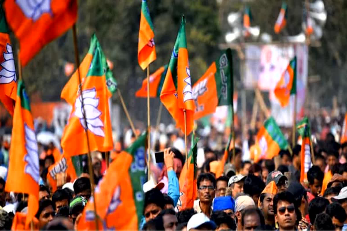BJP Candidate List : भाजपा ने जारी की प्रत्याशी की एक और सूची, कैसरगंज से बृजभूषण का कटा टिकट, रायबरेली से इन्हें मिला मौका