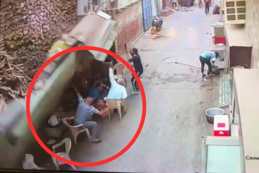 Gurugram wall collapse live video