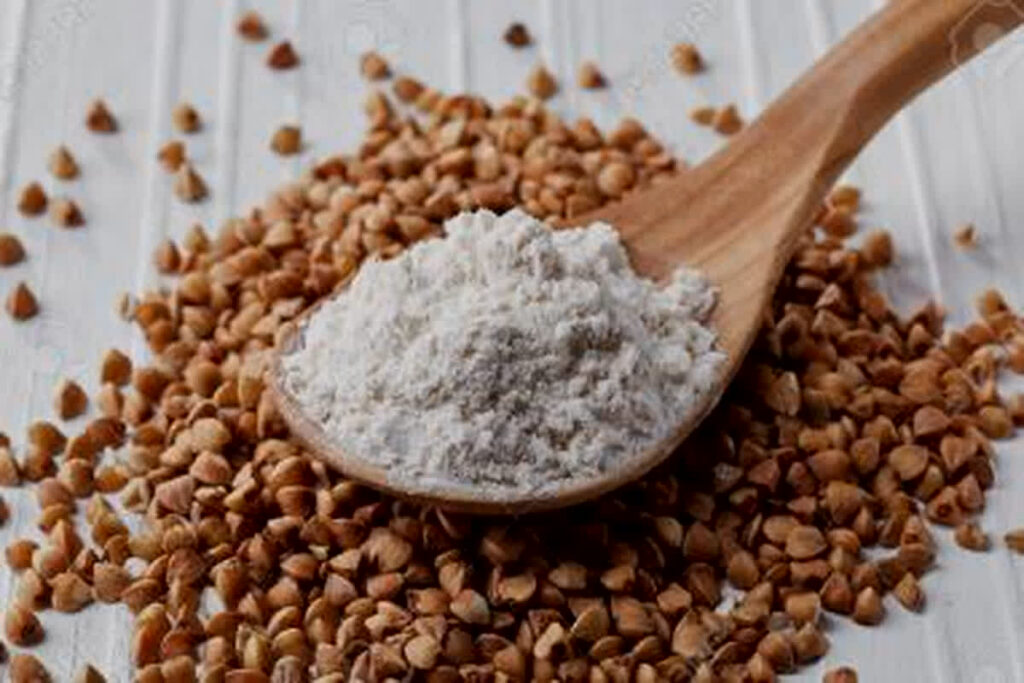 kuttu Ke Pakode Khane Se hue Bimar