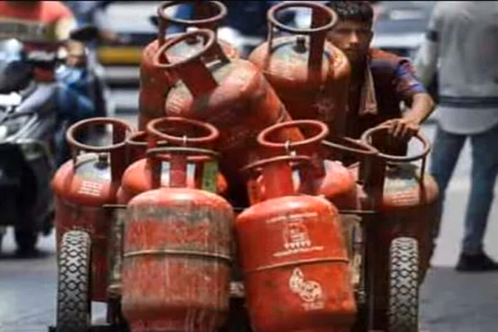 LPG Gas Connections Without eKYC will be Closed