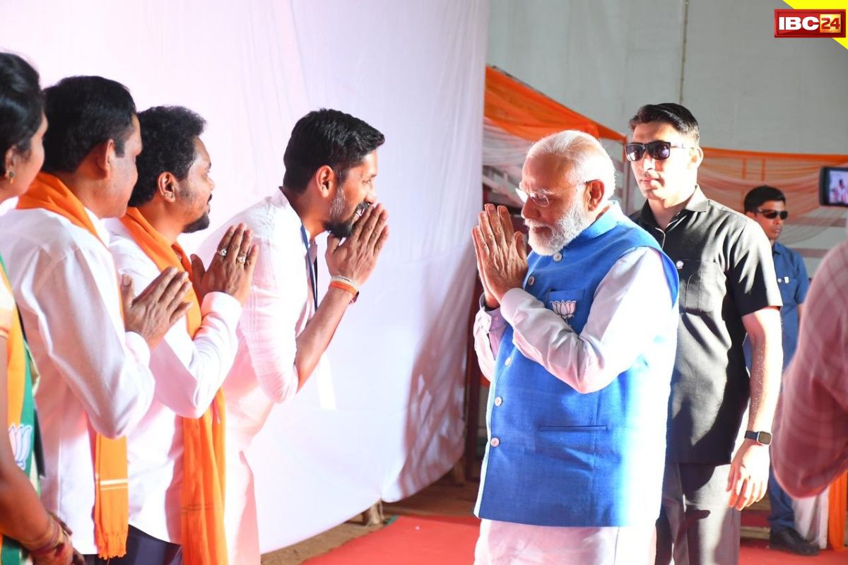 Ram Lalla Yogiraj News: रामलला के मूर्तिकार योगीराज और प्रधानमंत्री मोदी की भेंट.. सामने आई अभिवादन की ये तस्वीर, आप भी देखें