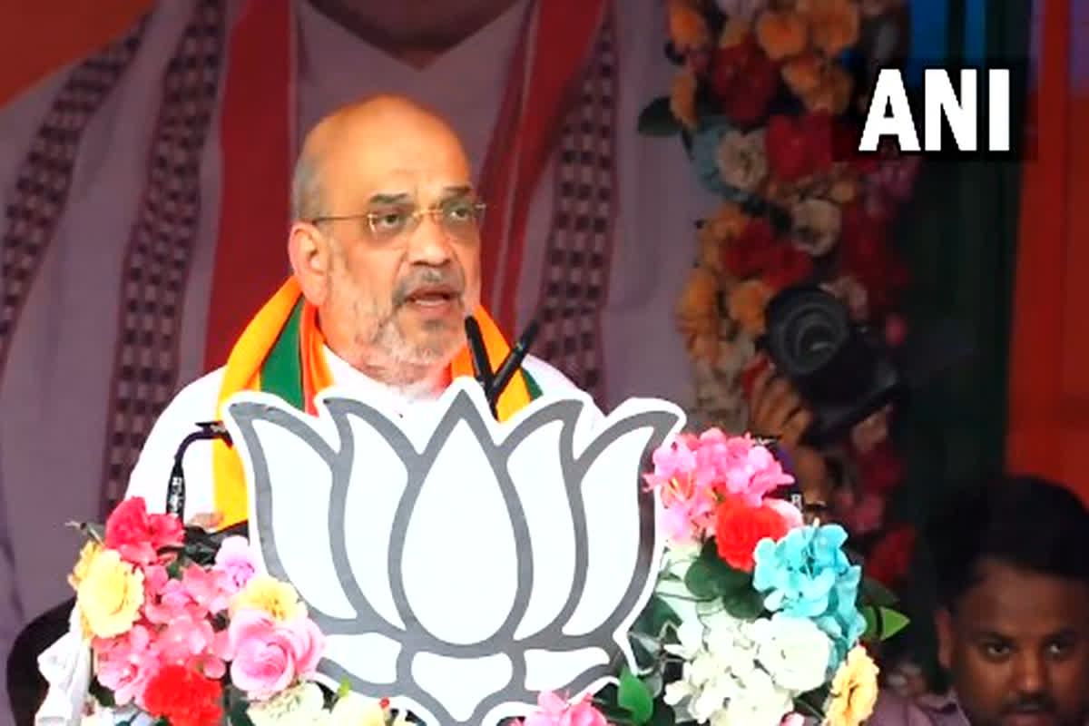 Amit Shah Rajnandgaon Visit: ‘इतना सारा भ्रष्टाचार करके भी नहीं भरा ‘कका’ का पेट’, अमित शाह ने गिनाए भूपेश सरकार के घोटाले…