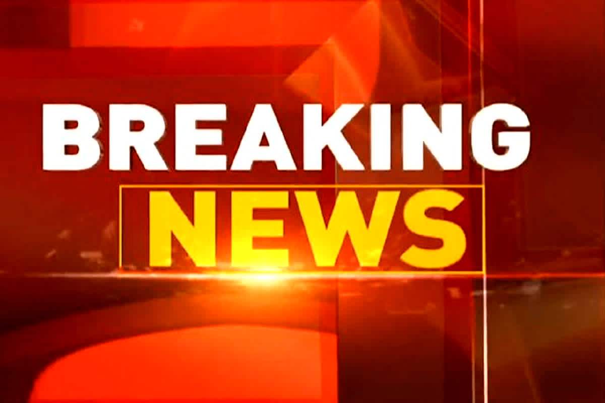 Katni Fire News : कबाड़ गोदाम में लगी भीषण आग, मौके पर पहुंची फायर ब्रिगेड की गाड़ी, मचा हड़कंप