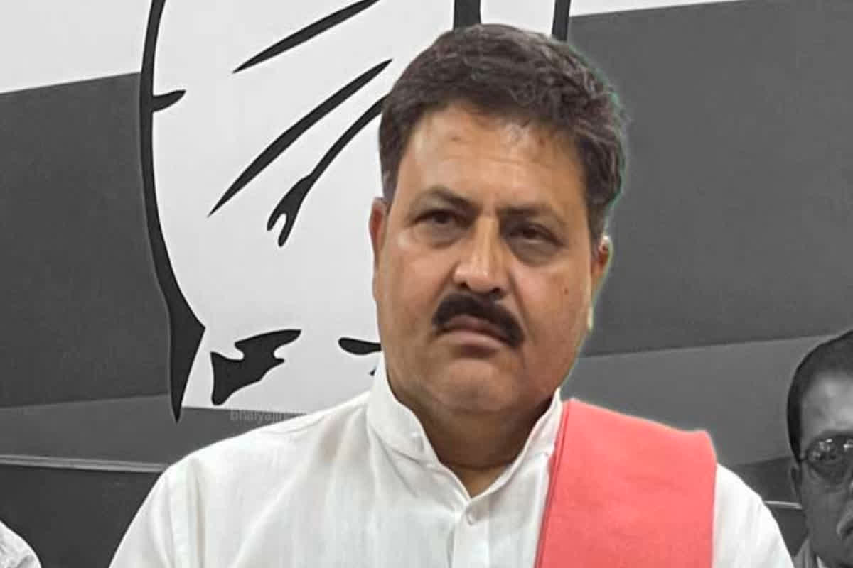 Chandrashekhar Shukla join BJP: लोकसभा चुनाव से पहले कांग्रेस को तगड़ा झटका, भाजपा में शामिल हुए पूर्व प्रदेश महामंत्री