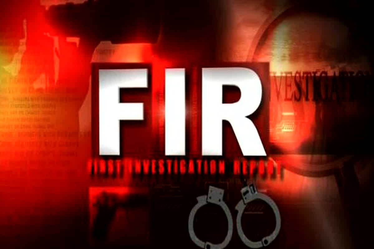 Lokayukta Police Action: लोकायुक्त पुलिस की बड़ी कार्रवाई, विभाग के ही कर्मचारी से रिश्वत लेते रंगे हाथों पकड़े गए उप संचालक…