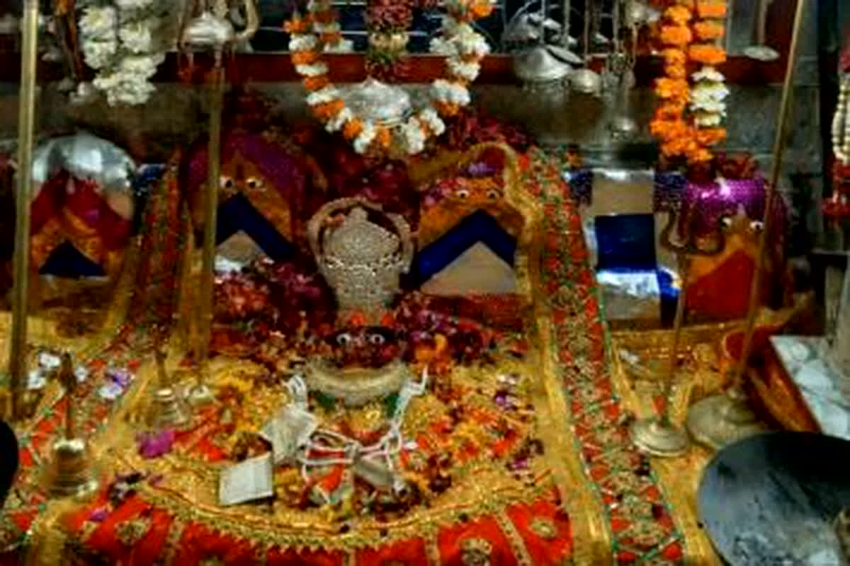 Ghata Rani Mata Rajasthan: एक ऐसा मंदिर जो नवरात्रि में सात दिन रहता है बंद, सिर्फ अष्टमी के दिन खुलते हैं कपाट, जुड़ी है पौराणिक कथा