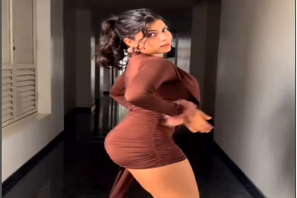 Indian Bhabhi Sexy Video