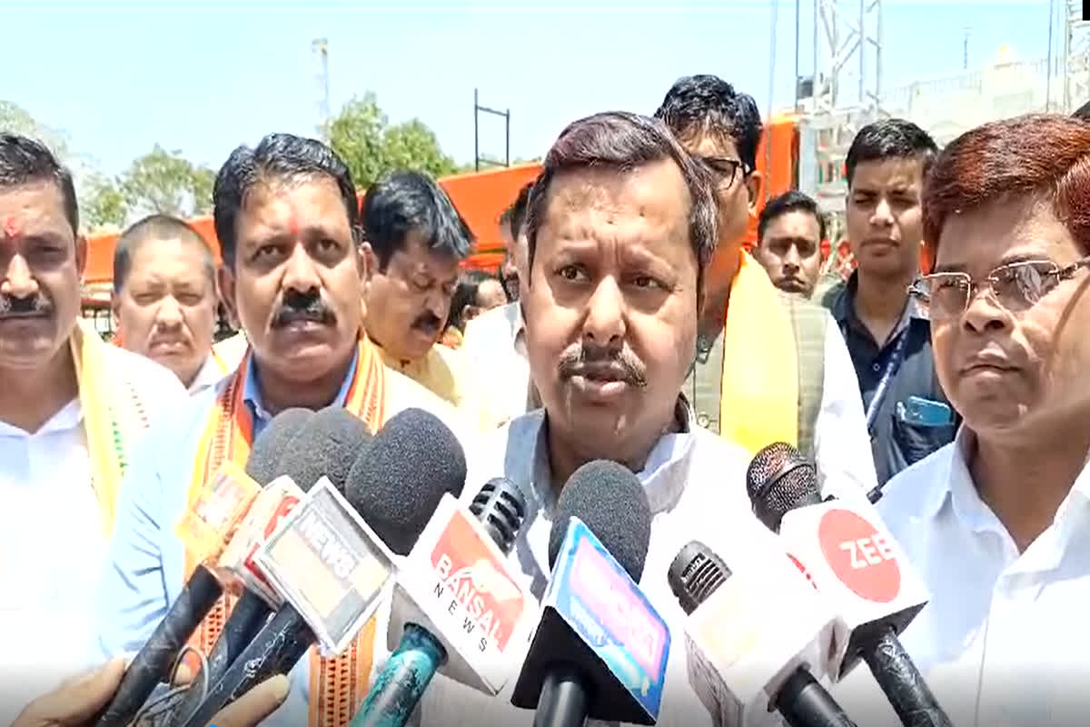 Nitin Nabin On Congress Manifesto : ‘महज कागज का टुकड़ा है कांग्रेस का घोषणा पत्र’, भाजपा प्रदेश सह प्रभारी नितिन नबीन ने विपक्ष पर साधा निशाना