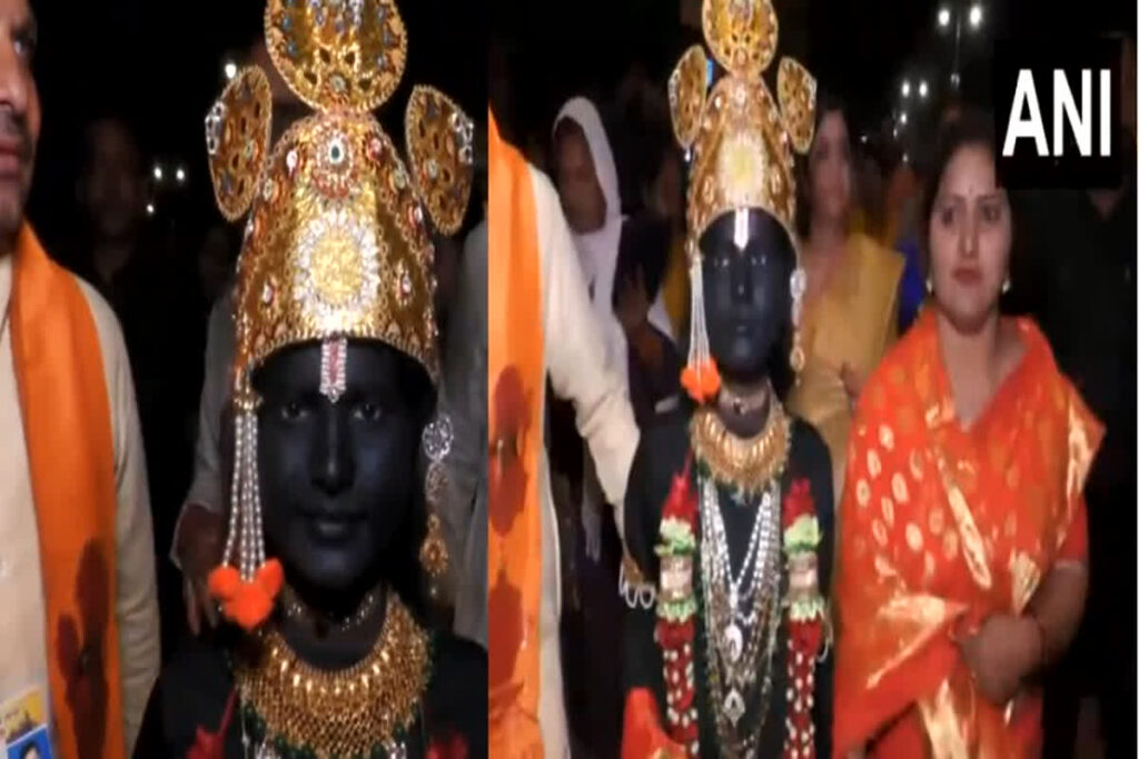 Ayodhya Ram Mandir Viral Video