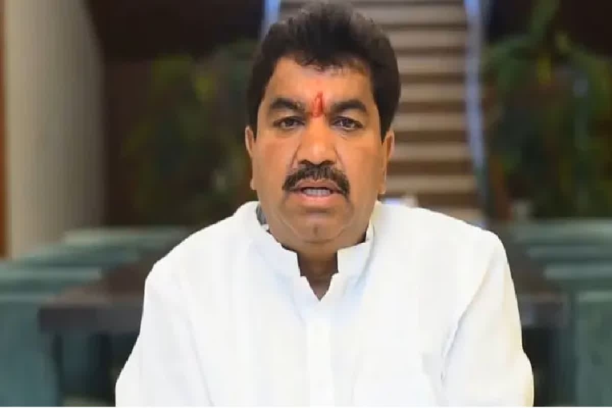 Notice to Ex-MLA Sanjay Shukla: कांग्रेस से भाजपा में आए पूर्व विधायक की बढ़ी मुश्किलें, इस मामले में मिला 140.60 करोड़ का नोटिस