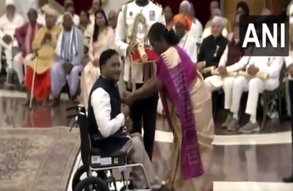Padma Awards: लहरों का रुख मोड़कर आगे बढ़े सतेंद्र सिंह लोहिया, आज राष्ट्रपति द्रोपदी मुर्मू ने किया सम्मानित