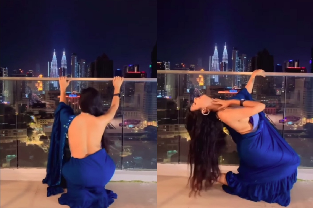 Hindi Sexy Video: कैमरे के सामने ब्रालेस हुई भाभी, छत पर करती दिखी ये काम, वायरल हुआ सेक्सी वीडियो