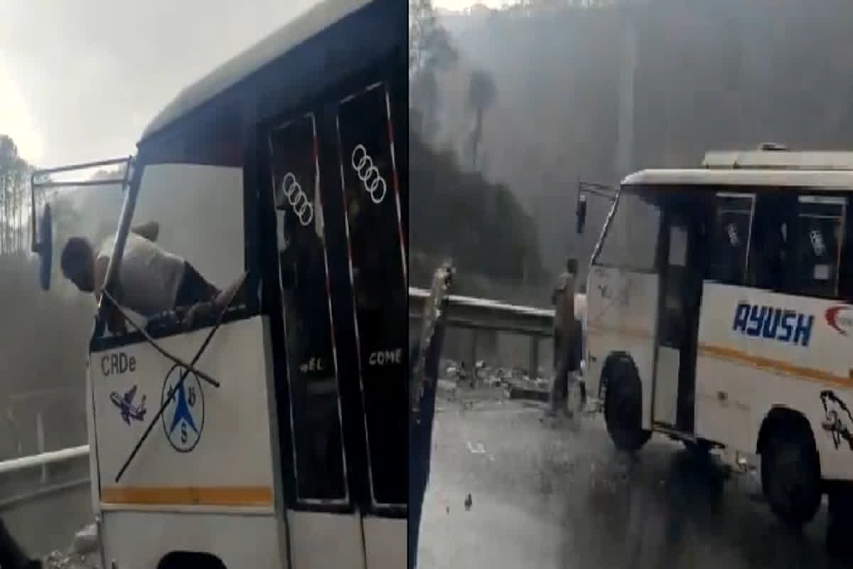 Badrinath Highway Accident: रफ्तार का कहर… बद्रीनाथ हाईवे पर दो बसों की आपस में भिड़ंत, हादसे का खौफनाक वीडियो आया सामने