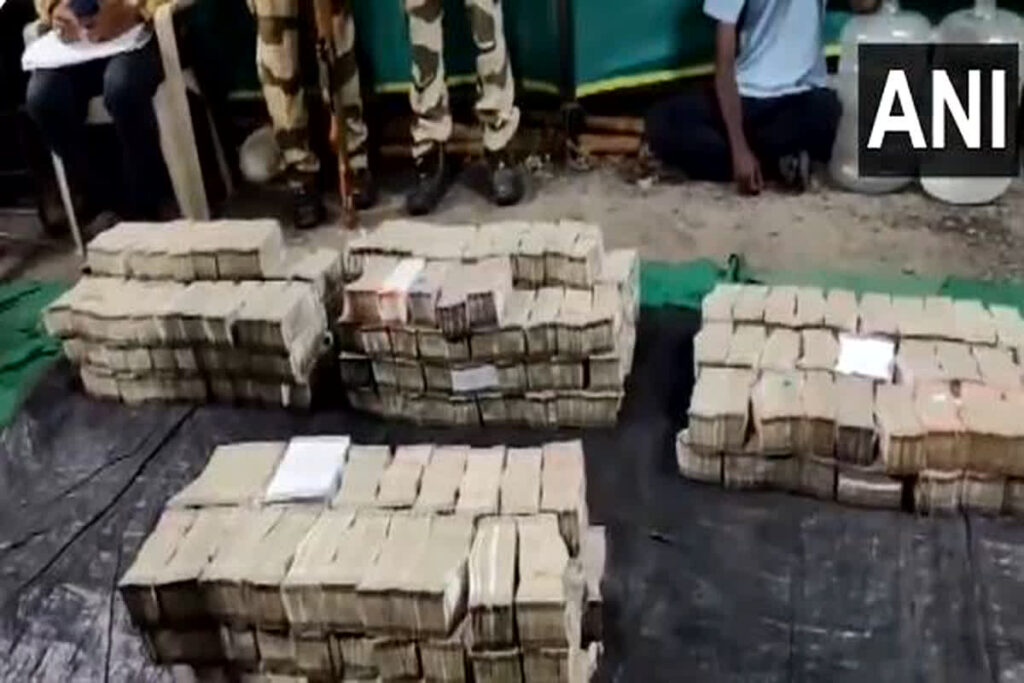8 Crores Cash Seized