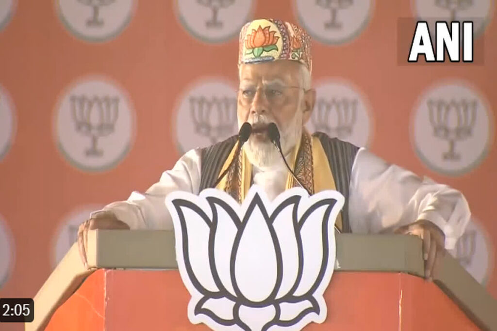 In Darbhanga, PM Modi said- 'Congress is engaged in robbing OBC quota.