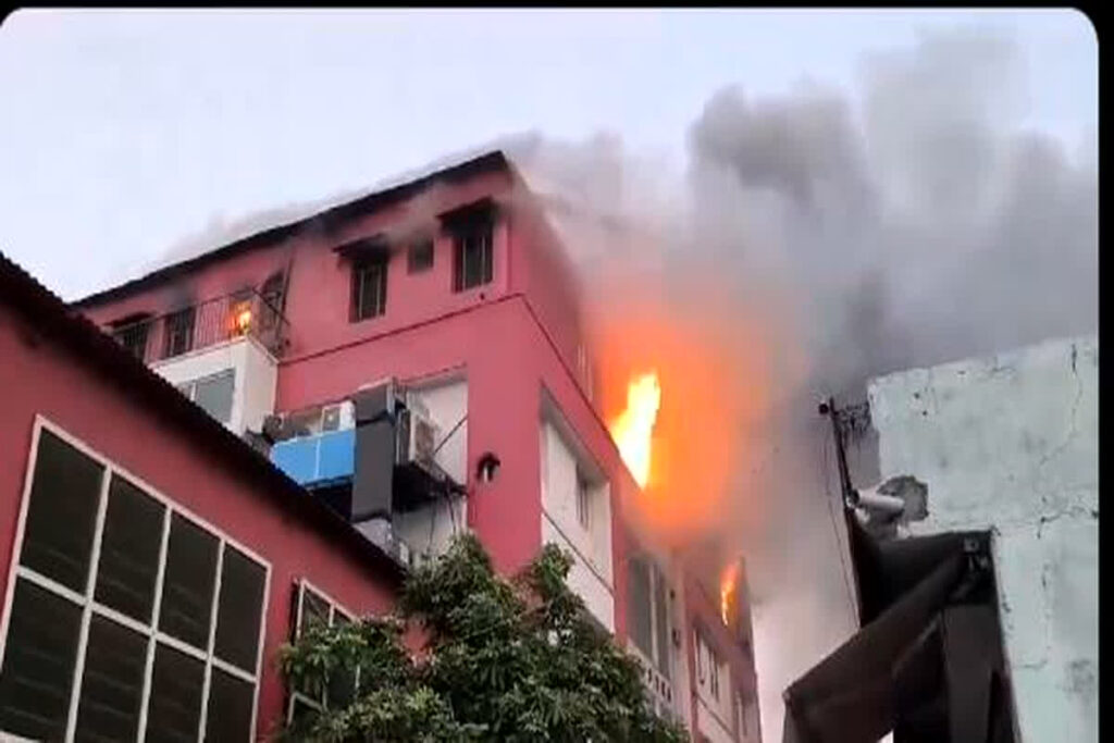 Fire in Aastha Hospital
