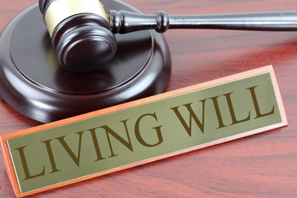 जानें क्या है ‘लिविंग विल’? जिसे सहमति देने वाले पहले व्यक्ति बने उच्च न्यायालय के न्यायाधीश…