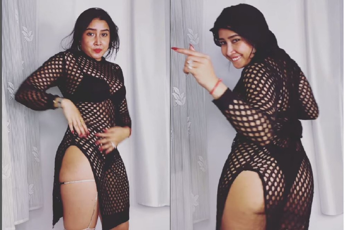 ब्लैक बिकनी और जालीदार कपड़े में देसी गर्ल ने शेयर किया सेक्सी वीडियो, जिसने भी देखा फटा रह गया मुंह