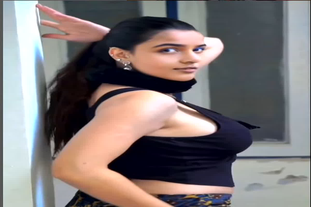 Indian Bhabhi Sexy Video : Indian Bhabhi का ये अवतार देख मदहोश हो जाएंगे आप, जमकर वायरल हो रहा सेक्सी वीडियो