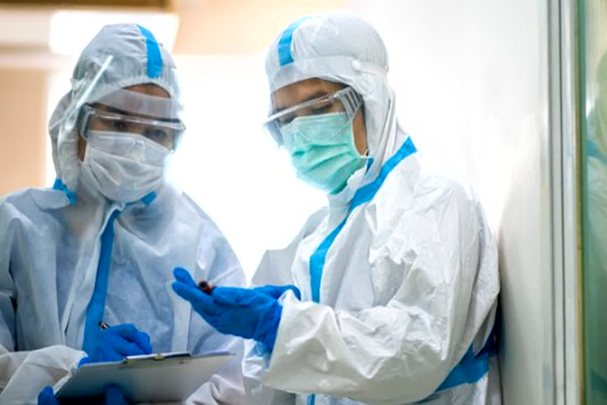 Next Pandemic: अगली महामारी से मुकाबला करने को हो जाएं तैयार! वैज्ञानिक ने दी चेतावनी, कहा- इस प्रकोप को रोक पाना असंभव…