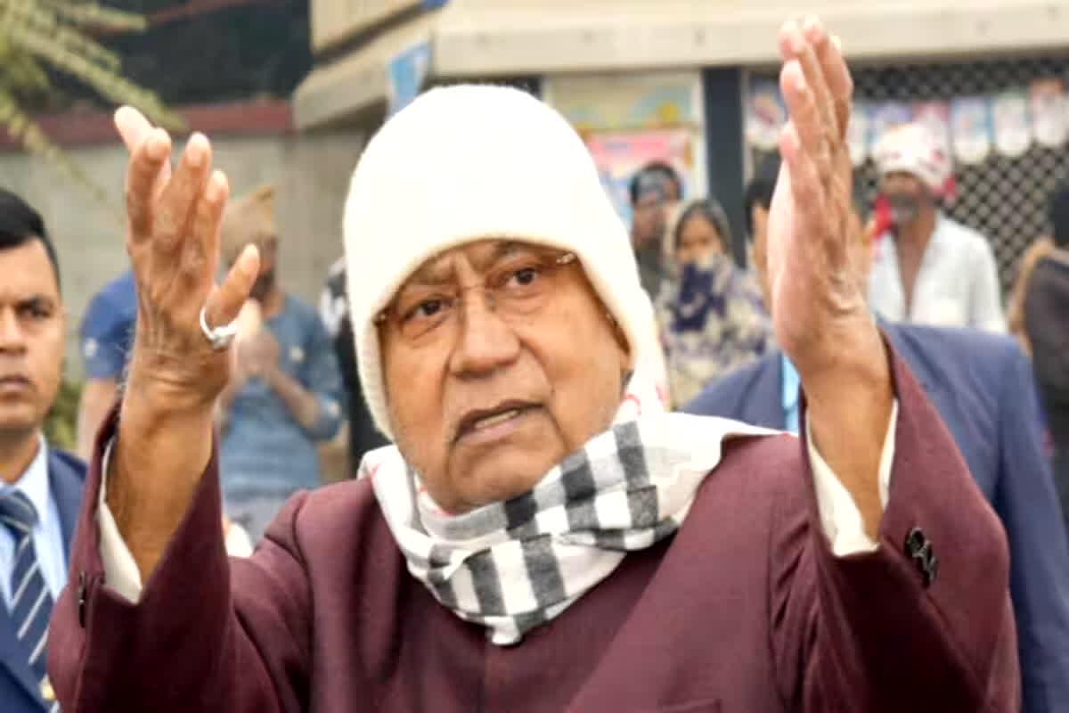 CM Nitish Kumar Health: सीएम नीतीश कुमार की तबीयत बिगड़ी! रखा गया डॉक्टरों की निगरानी में, पीएम मोदी के नामांकन रैली में नहीं होंगे शामिल