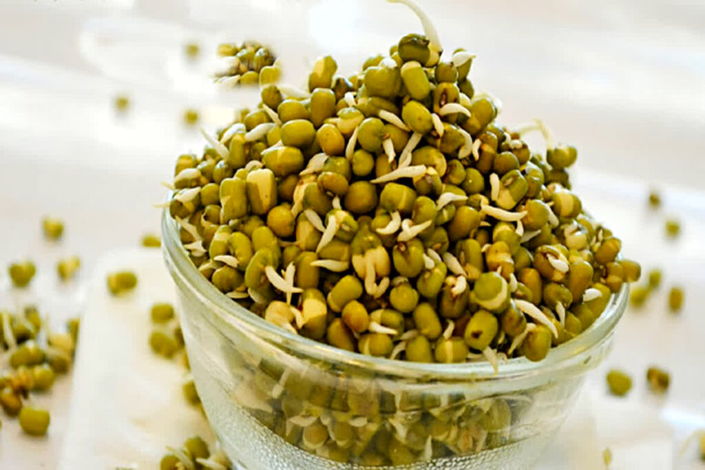 Benefits Of Moong Sprouts: